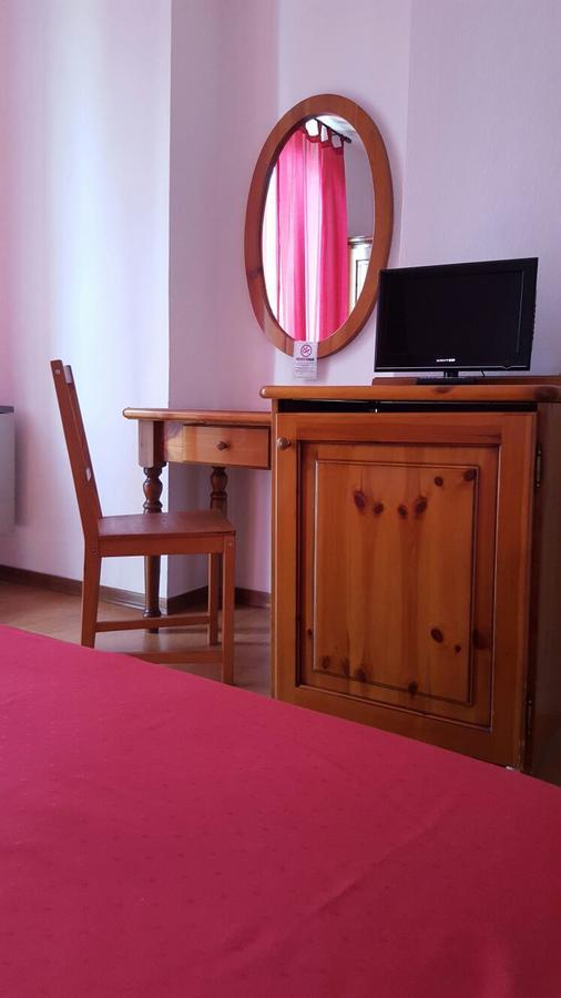 Hotel Calaluna Б'єлла Екстер'єр фото