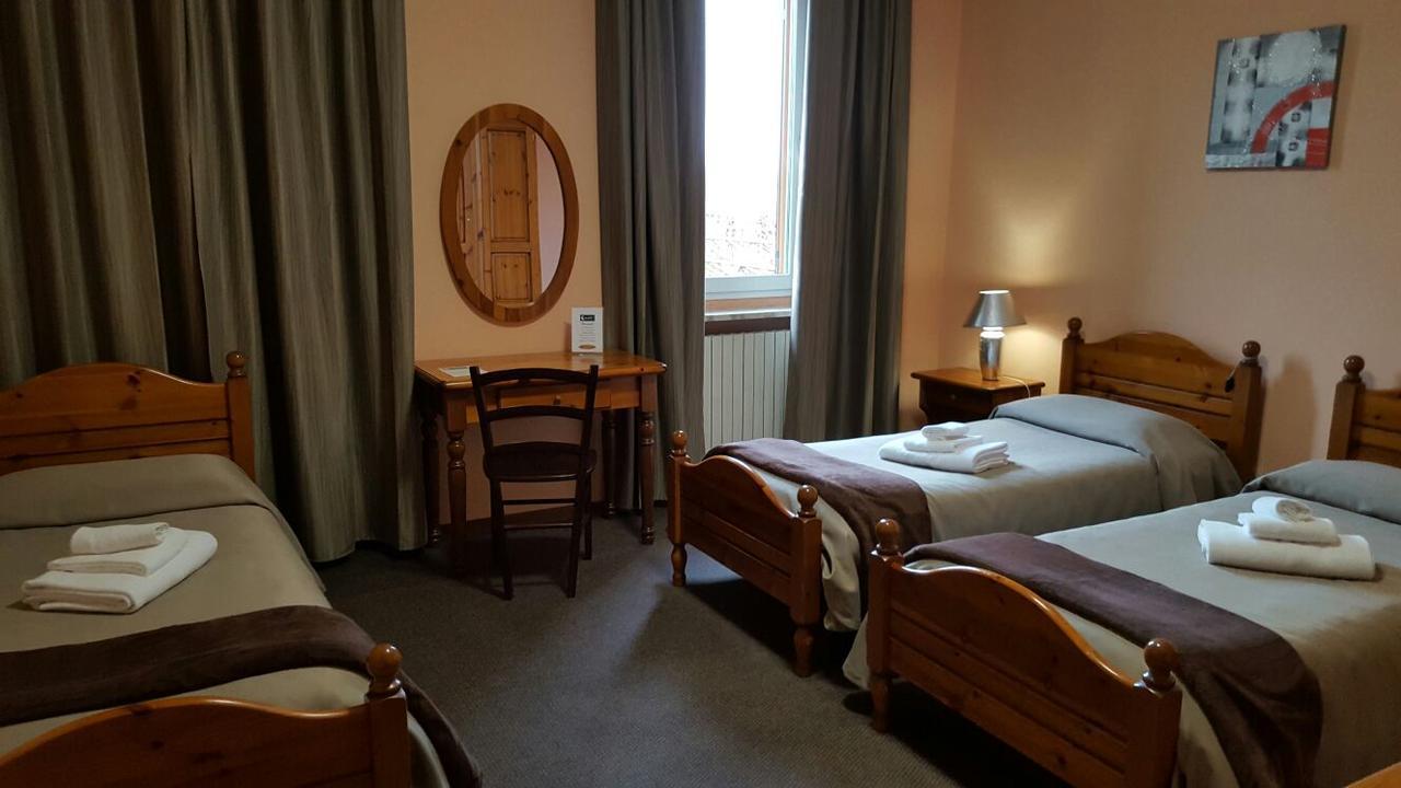 Hotel Calaluna Б'єлла Екстер'єр фото