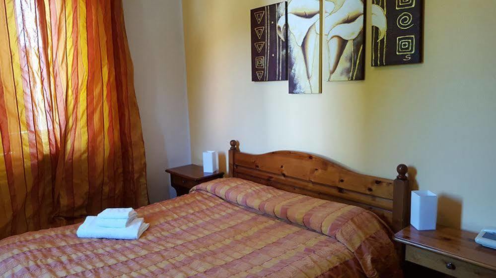 Hotel Calaluna Б'єлла Екстер'єр фото