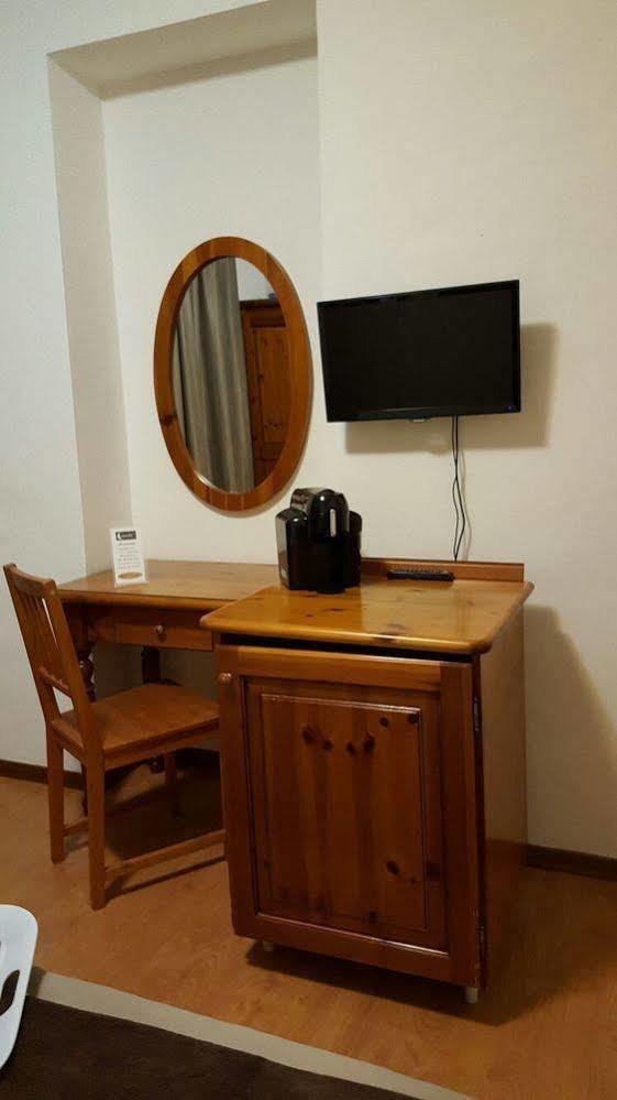 Hotel Calaluna Б'єлла Екстер'єр фото